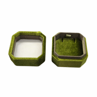 Velvet Octagon Pendant Box - Green